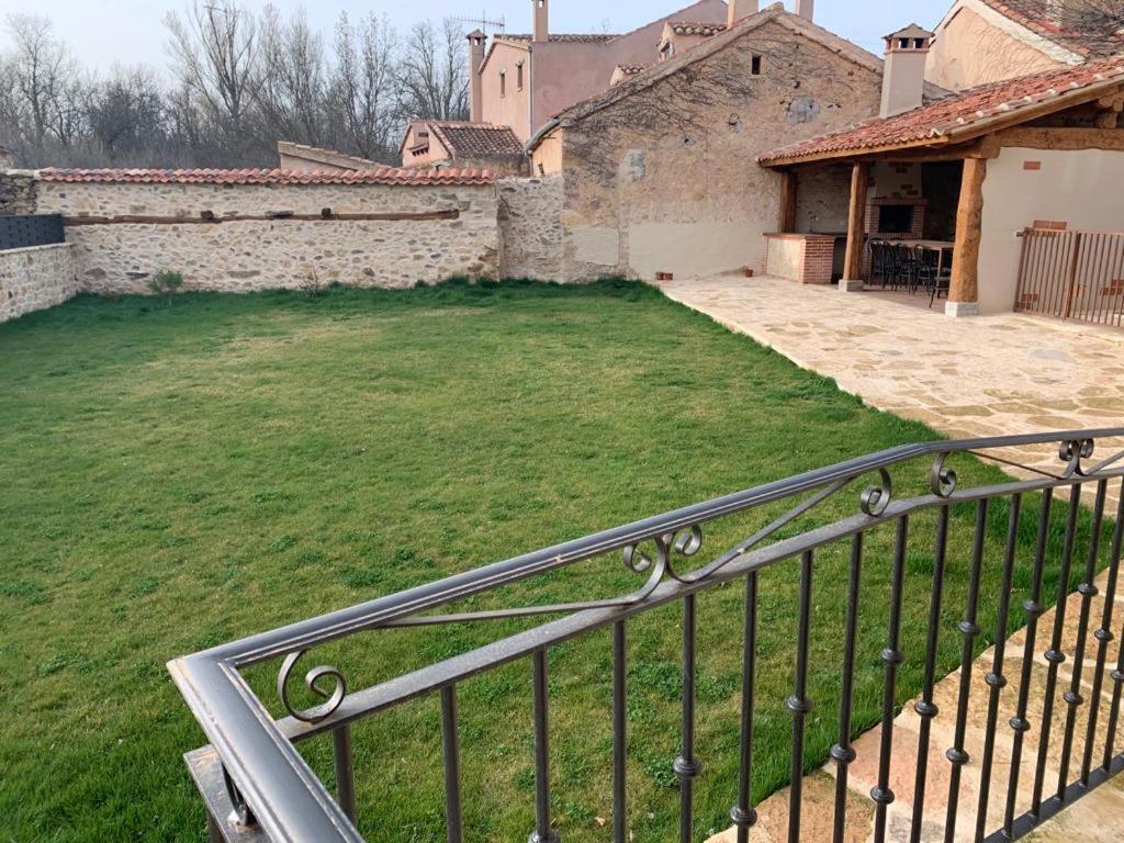 Los Arenales De Arcones Colladillo Esterno foto
